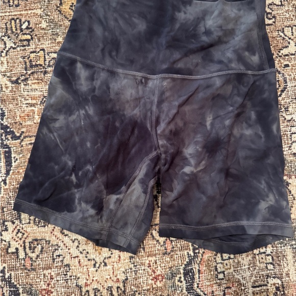 Womens lululemon align tie dye shorts size 4 - Picture 1 of 9
